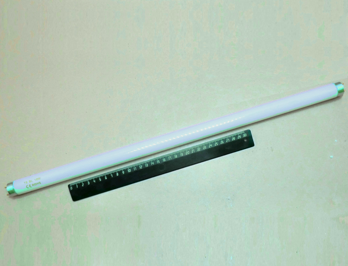 Лампа инсектицидная (в ловушки для насекомых) 18W T8 G13 L= 580MM Китай